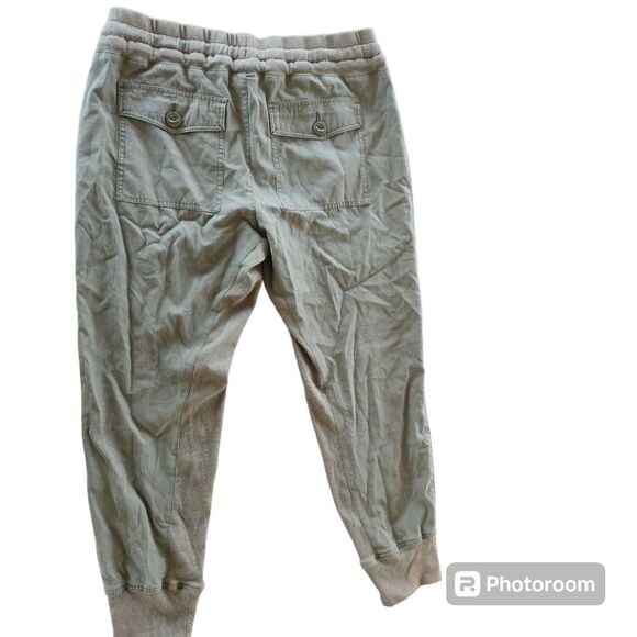 CAbi Joggers Womens SZ Small Olive Utility Military Gorpcore Cargo Woven Urban - Picture 5 of 8